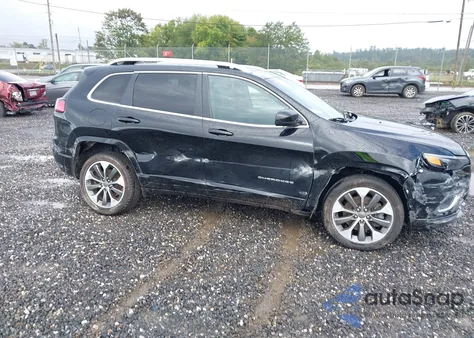 2019 Jeep Cherokee Overland 4X4 z USA, uszkodzony, nr VIN 1C4PJMJN7KD117244